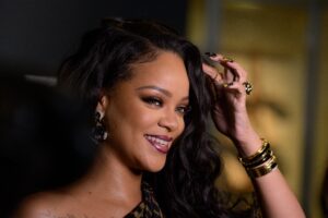 Sure, You Can Ask Rihanna About Getting Pregnant—If Your Name Is Anna Wintour