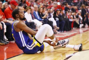 Lord Jesus, God in Heaven, Please Don't Let Kevin Durant Have a Torn Achilles