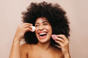 What You Need to Create the Viral No Makeup Look